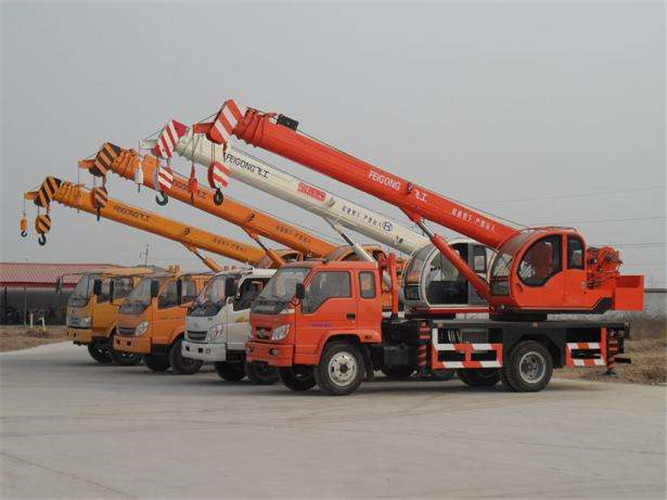 华州区设备出现故障导致停工，怎么处理？是否有备用设备替换？