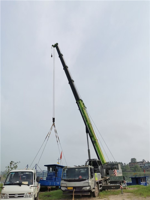 华州区桥梁建设吊装案例